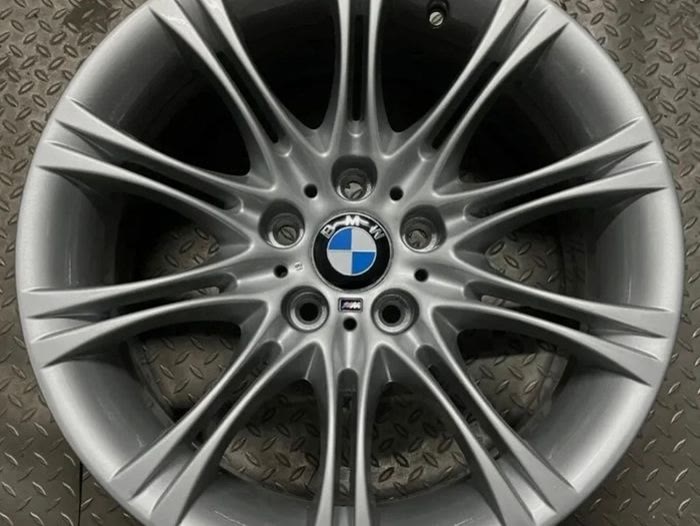 Genuine BMW MV2 5 Series E60 E61 8J 18" Alloy Wheel Silver (Refurbished) 8036570